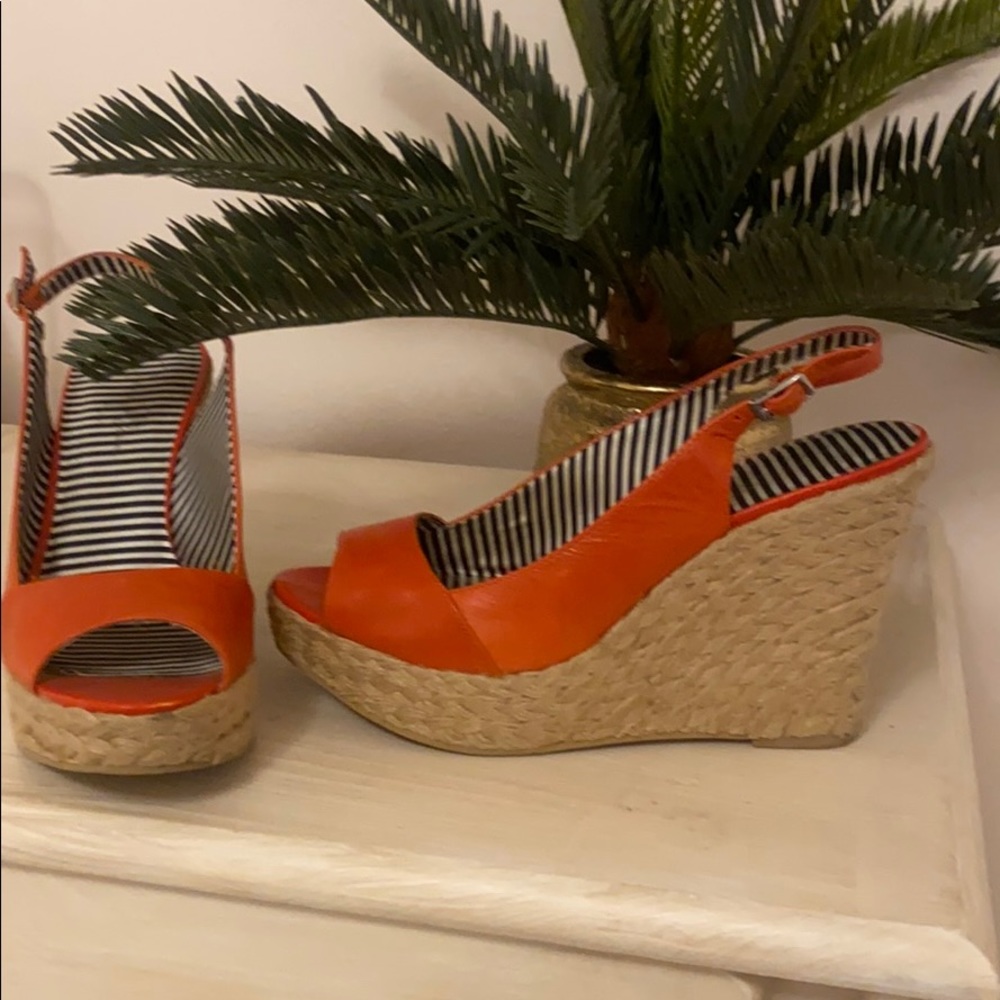 Jessica Simpson Orange espadrilles